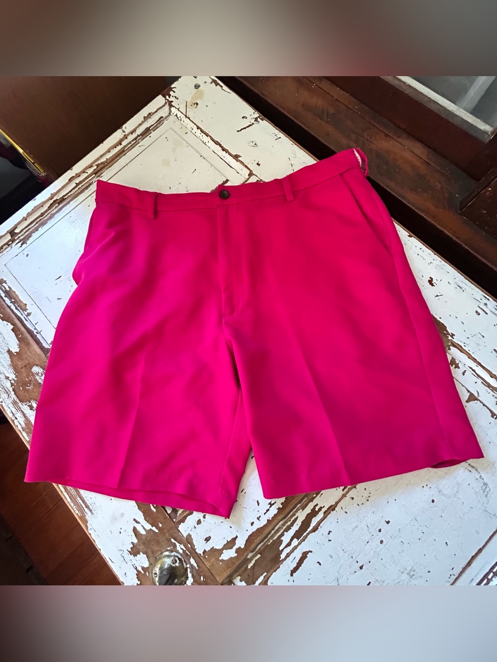 Men's Chaps Pink Fuscia Golf Shorts/ Comfort Waistband/Size 38